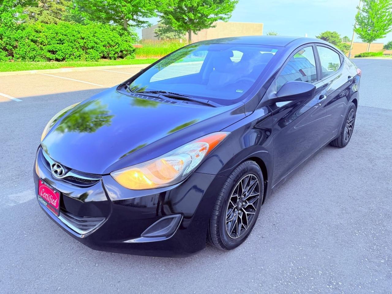 Used 2012 Hyundai Elantra 4DR SEDAN for sale in Mississauga, ON