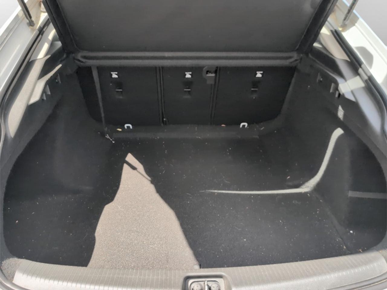 2019 Buick Regal Sportback Preferred II Photo