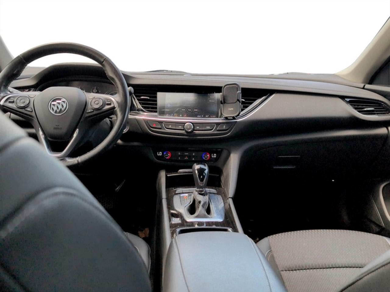 2019 Buick Regal Sportback Preferred II Photo
