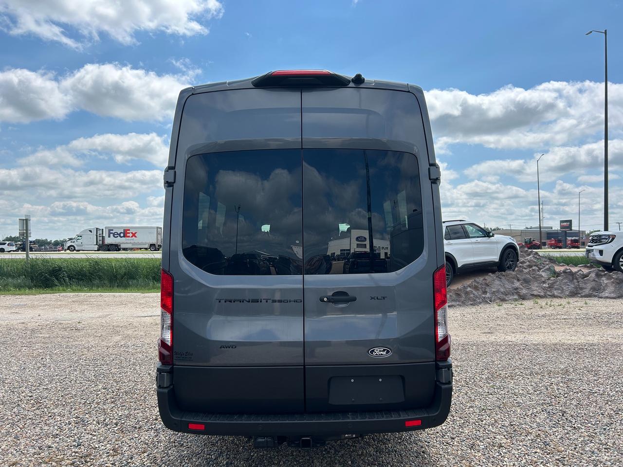 2026 Ford Transit Passenger Wagon XLT T-350 HD 148 EL High Roof  DRW AWD 302A Photo