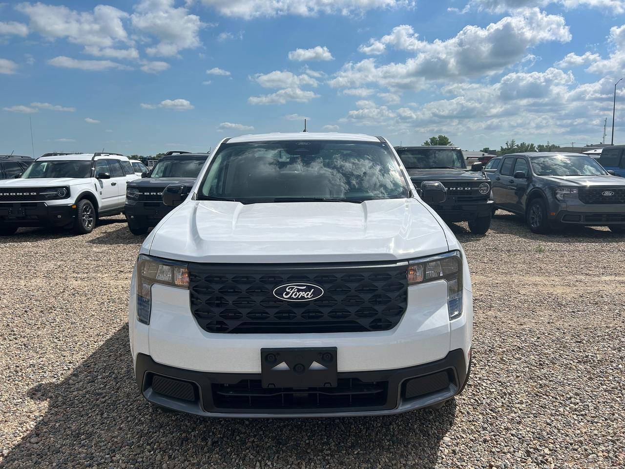 2026 Ford Maverick XLT AWD SuperCrew Photo1