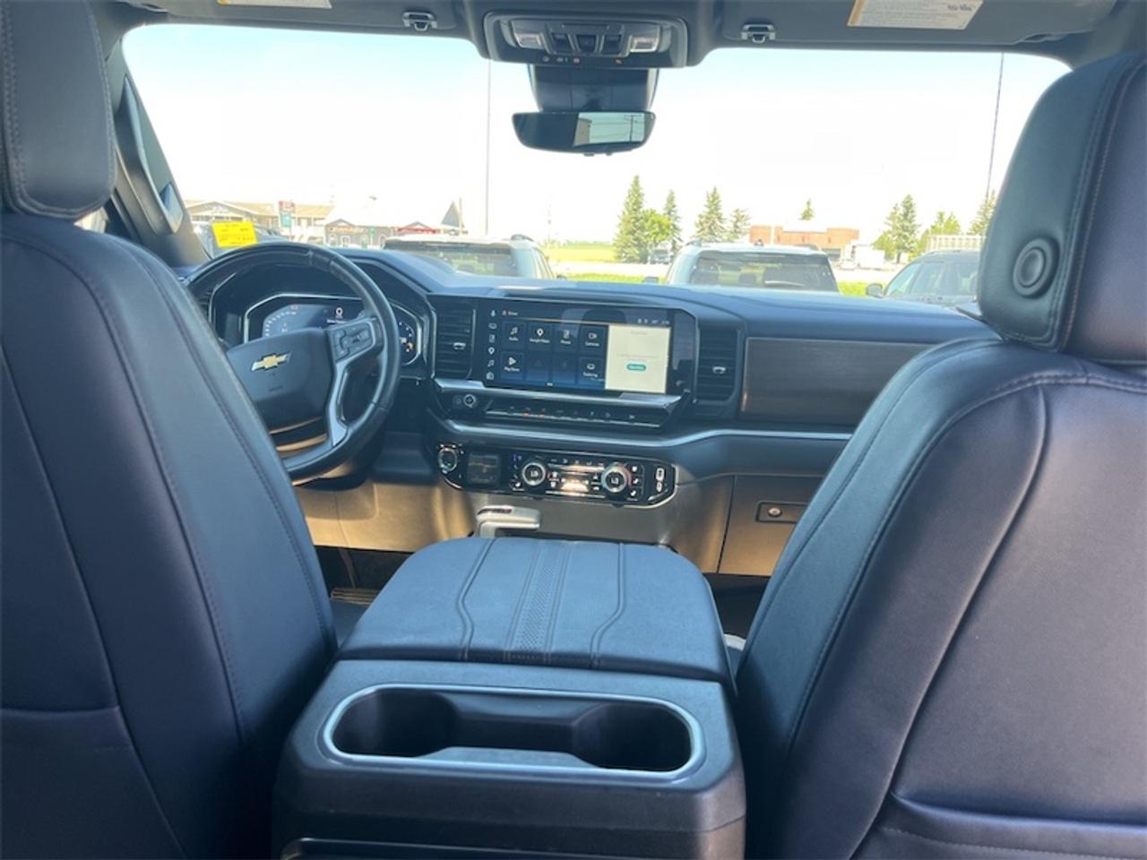 2026 Chevrolet Silverado 1500 High Country  -  Premium Audio Photo5