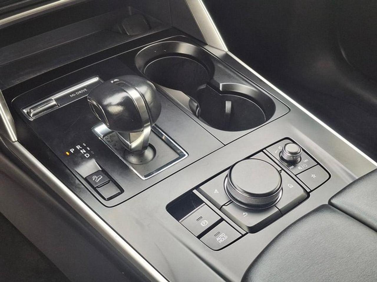 2025 Mazda CX-70 MHEV GS-L AWD | Leather | Sunroof | Adaptive Cruise | Heated Wheel + Seats | CarPlay + Android and More ! Photo