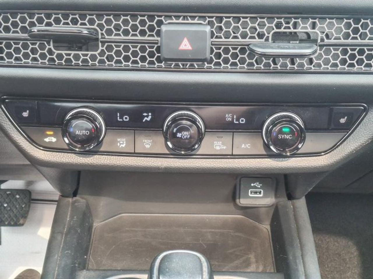 2024 Honda HR-V Sport-B AWD | Heated Seats + Steering | Sunroof | Adaptive Cruise | Carplay + Android Auto and More! Photo