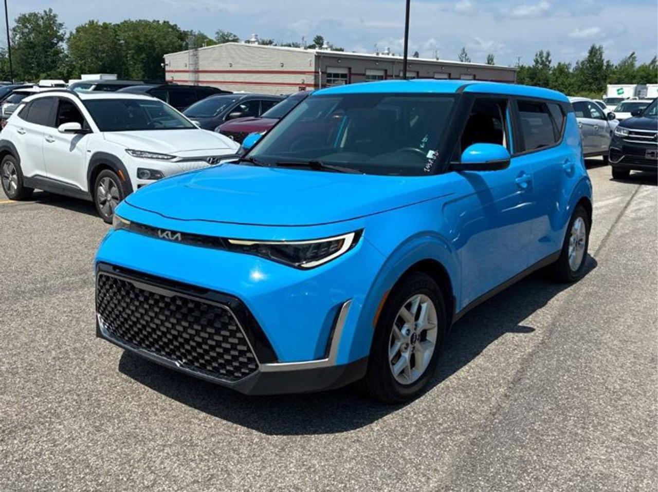 Used 2023 Kia Soul EX | Heated Wheel + Seats | CarPlay + Android | Rear Camera | Alloy Wheels and More ! for sale in Guelph, ON