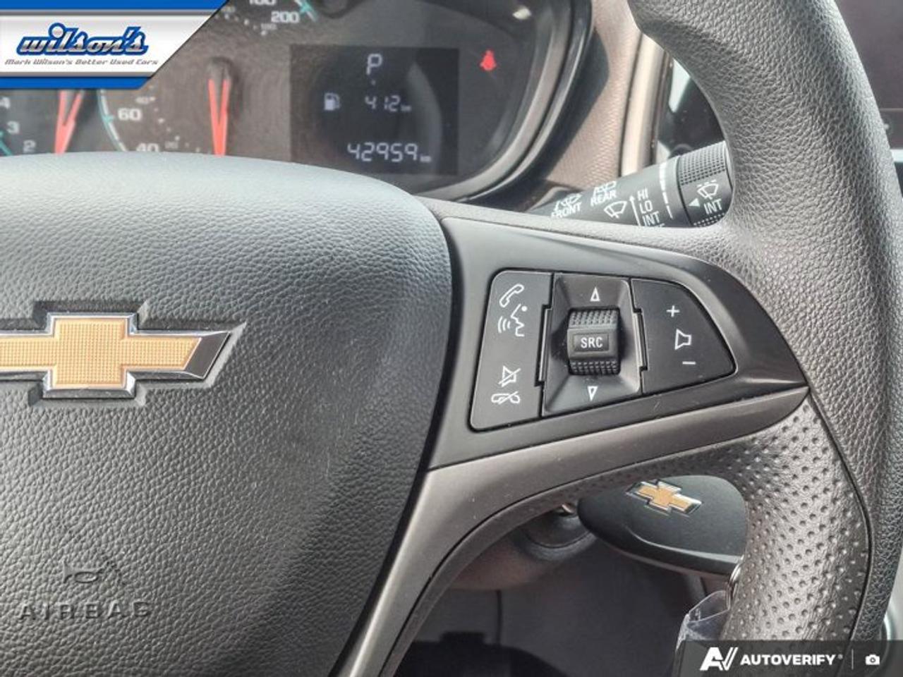2021 Chevrolet Spark 1LT Sport Edition | Two Tone | CarPlay | Air Conditioning | Cruise Control | Alloy Wheels and More ! Photo