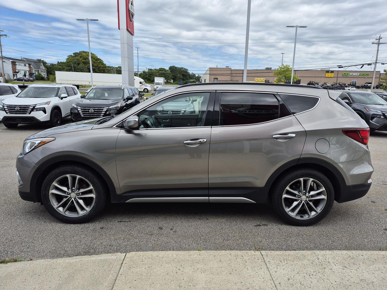 2017 Hyundai Santa Fe SPORT Photo