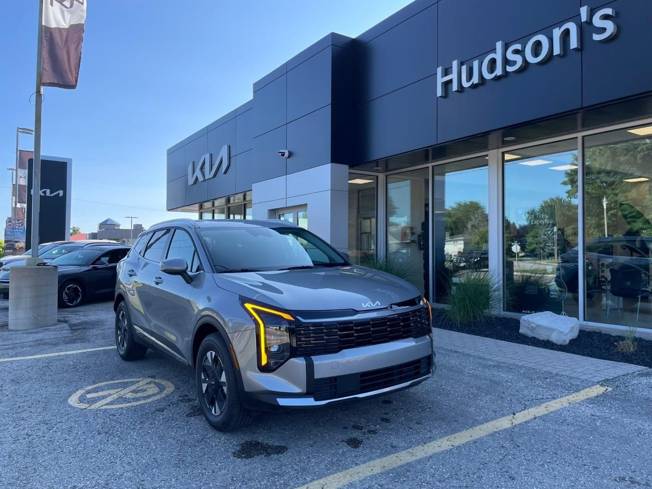 2027 Kia Sportage Hybrid EX AWD Photo1