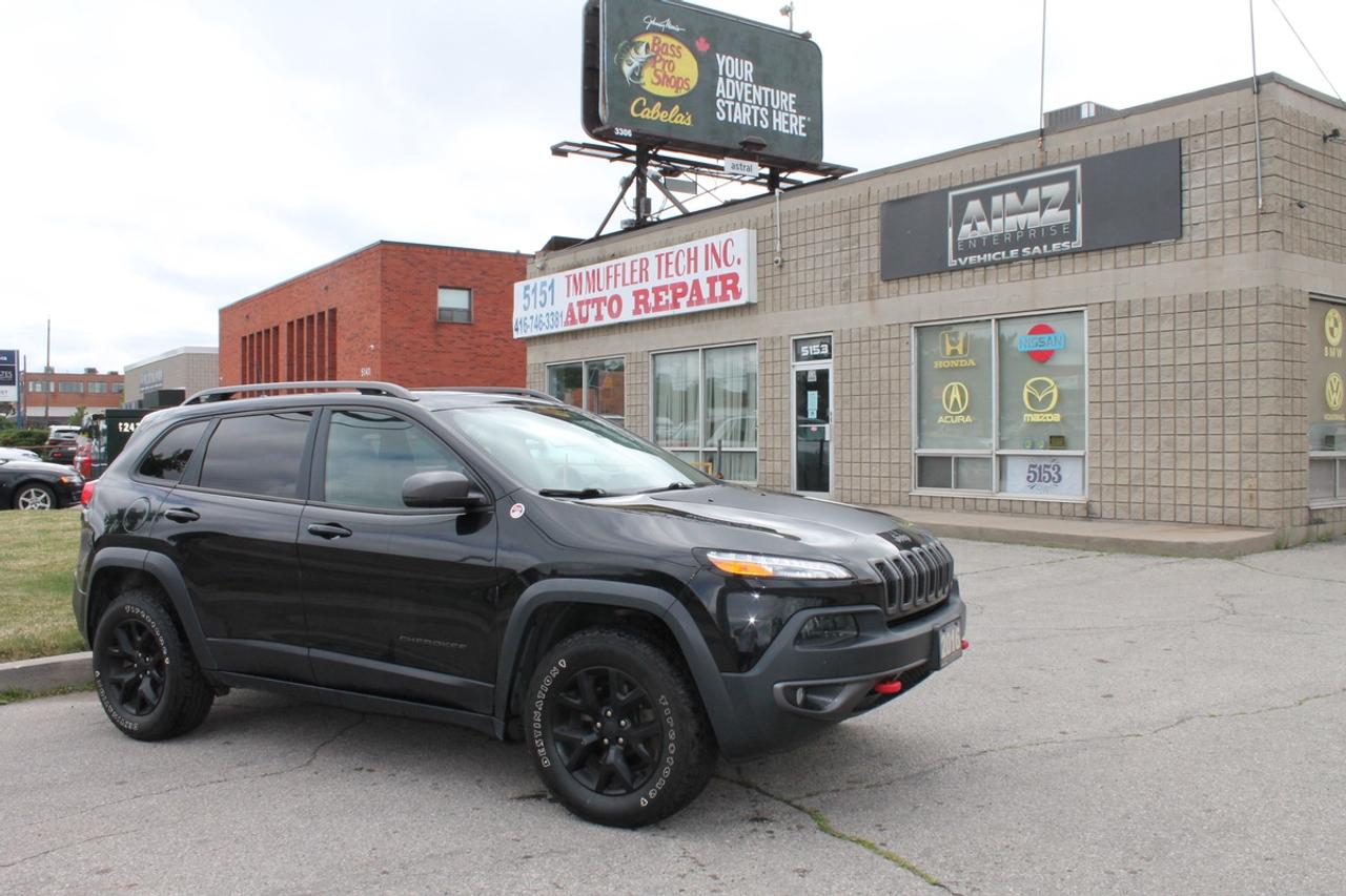 2016 Jeep Cherokee Trailhawk Photo