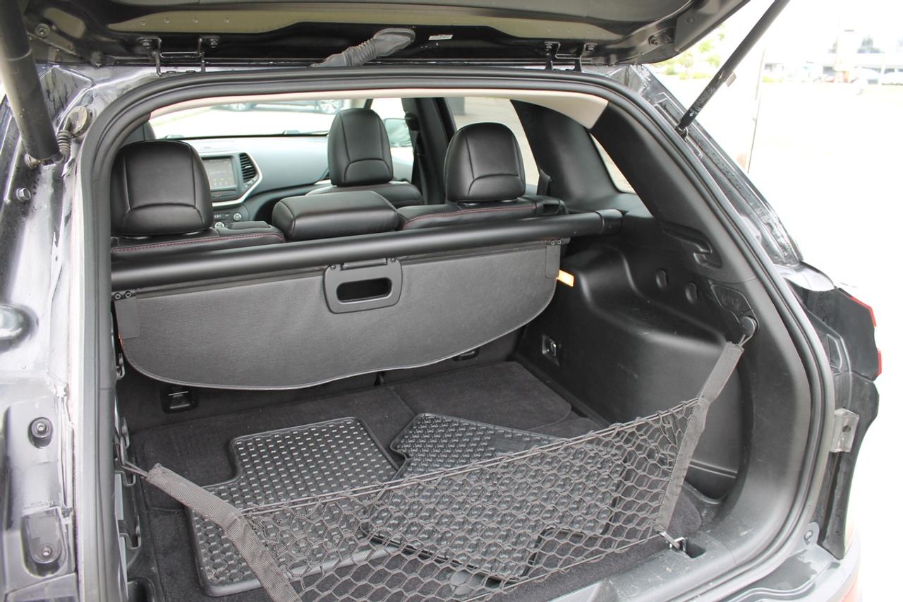 2016 Jeep Cherokee Trailhawk Photo