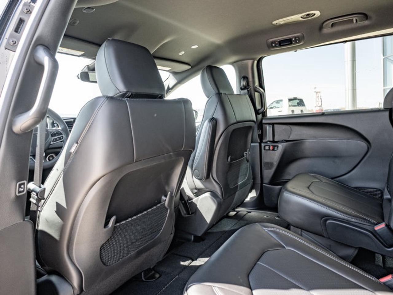 2026 Dodge Grand Caravan SXT Photo