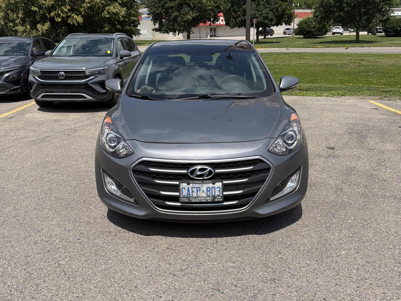 2016 Hyundai Elantra GT GLS | Auto | Pano Roof | Bluetooth | Alloys & More Photo