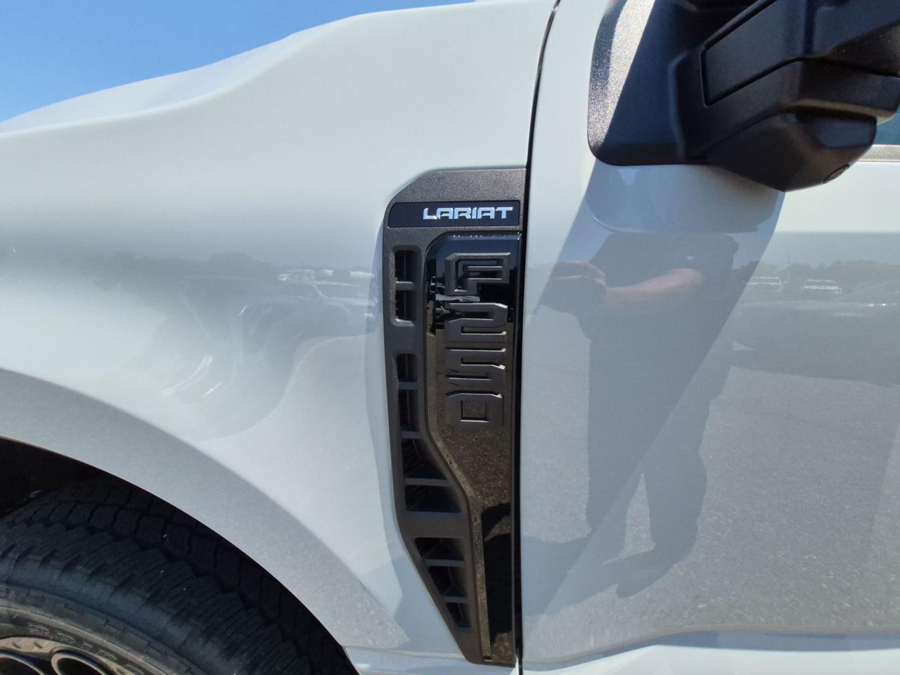 2026 Ford F-250 LARIAT, 6.7L DIESEL, ULTIMATE/PREMIUM PKG,MOONROOF Photo