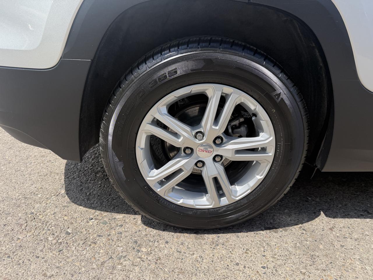 2022 GMC Terrain SLE | One Owner | Pano Roof Photo