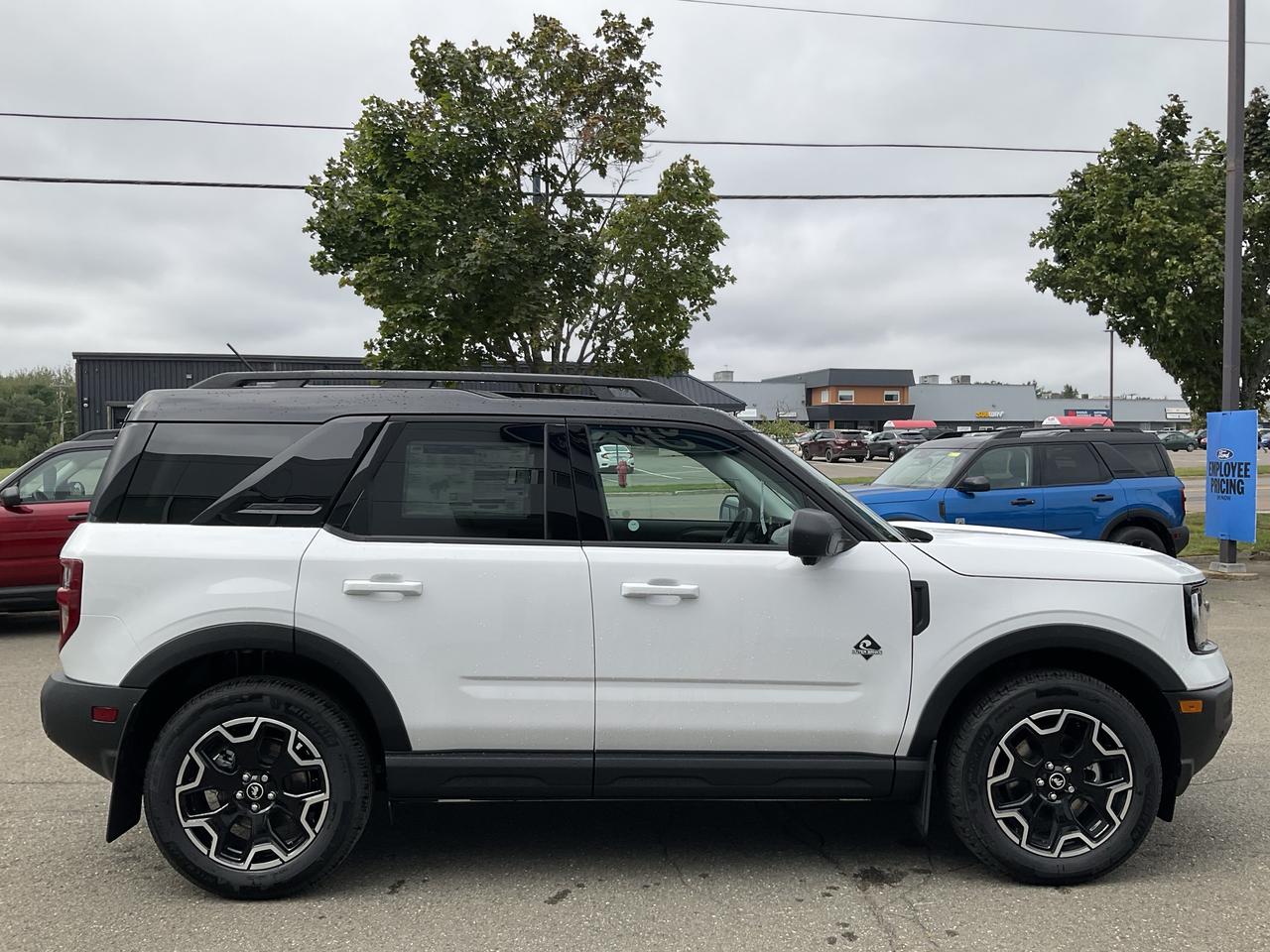 2026 Ford Bronco Sport Outer Banks Photo2