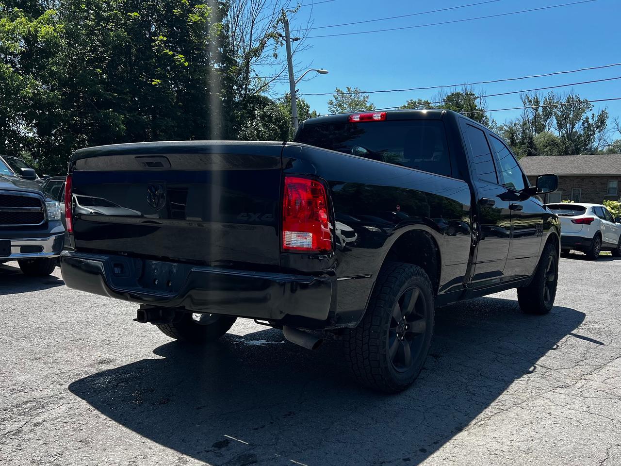 2019 RAM 1500 Classic Express 4x4 Quad Cab 6'4" Box - Photo #7