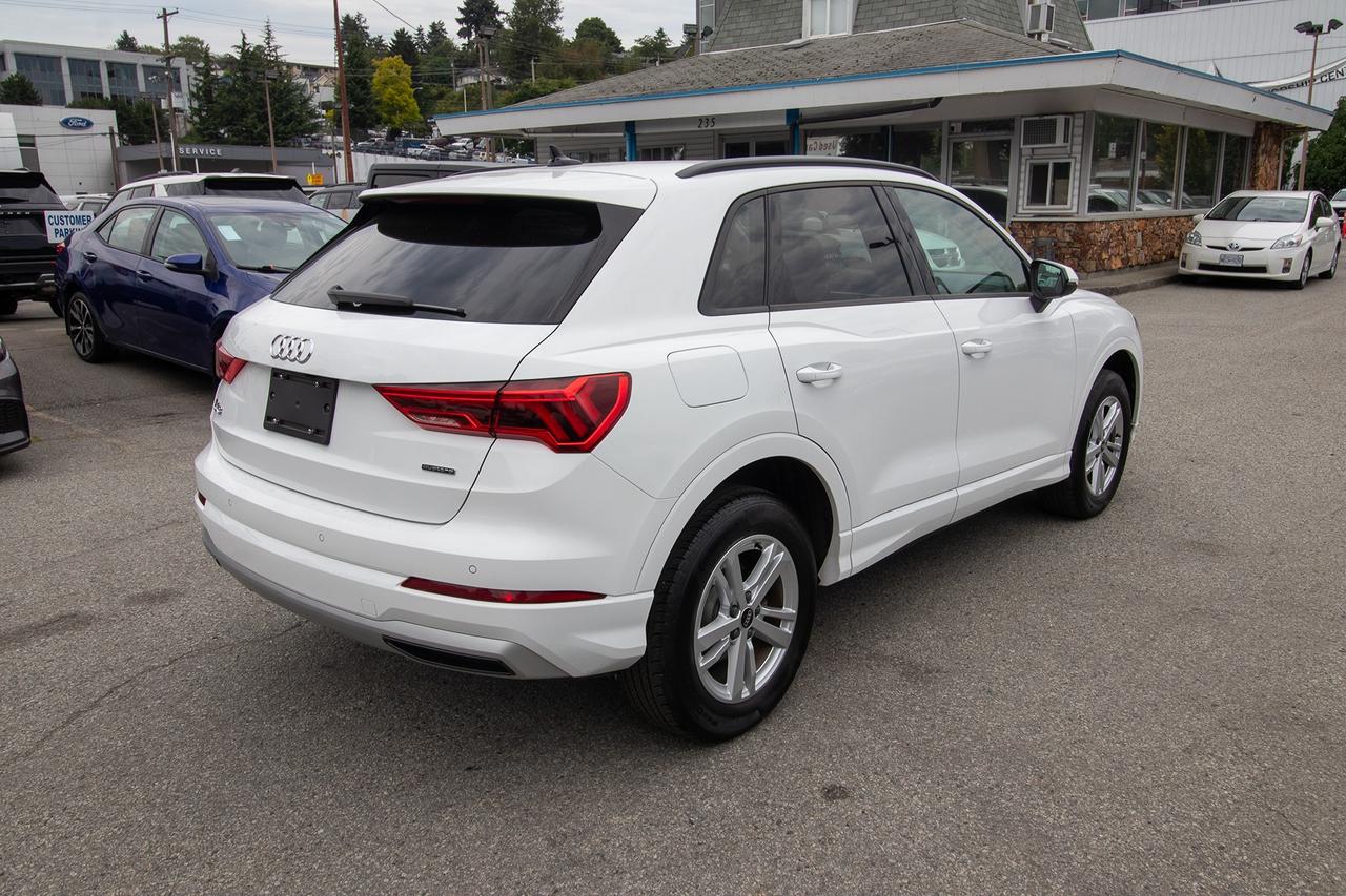2022 Audi Q3 Komfort 40 TFSI quattro Photo4