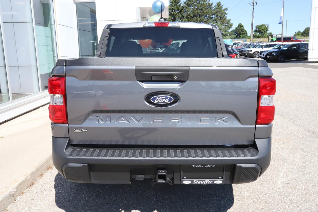2026 Ford Maverick XLT AWD SuperCrew Photo4