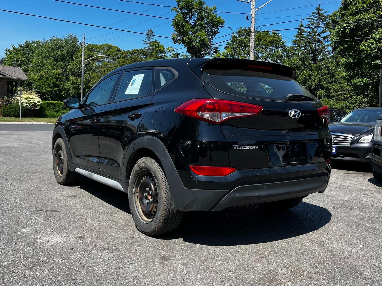 2017 Hyundai Tucson FWD 4DR 2.0L Photo