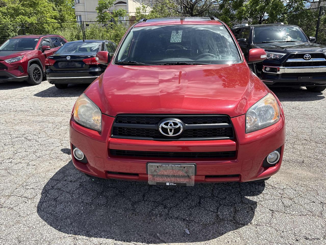 2011 Toyota RAV4 ONE OWNER! DEALER SERVICED, SUNROOF, 4WD, LEATHER! Photo