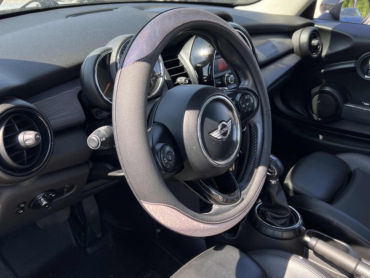2016 MINI Cooper SUPER CLEAN!! 98K!! AUTO, LEATHER, SUNROOF!! - Photo #15