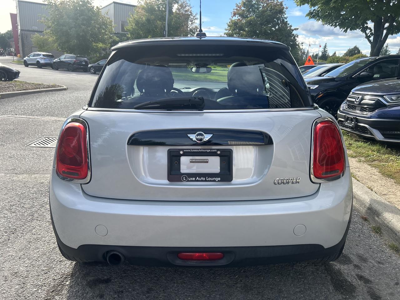 2016 MINI Cooper SUPER CLEAN!! 98K!! AUTO, LEATHER, SUNROOF!! Photo