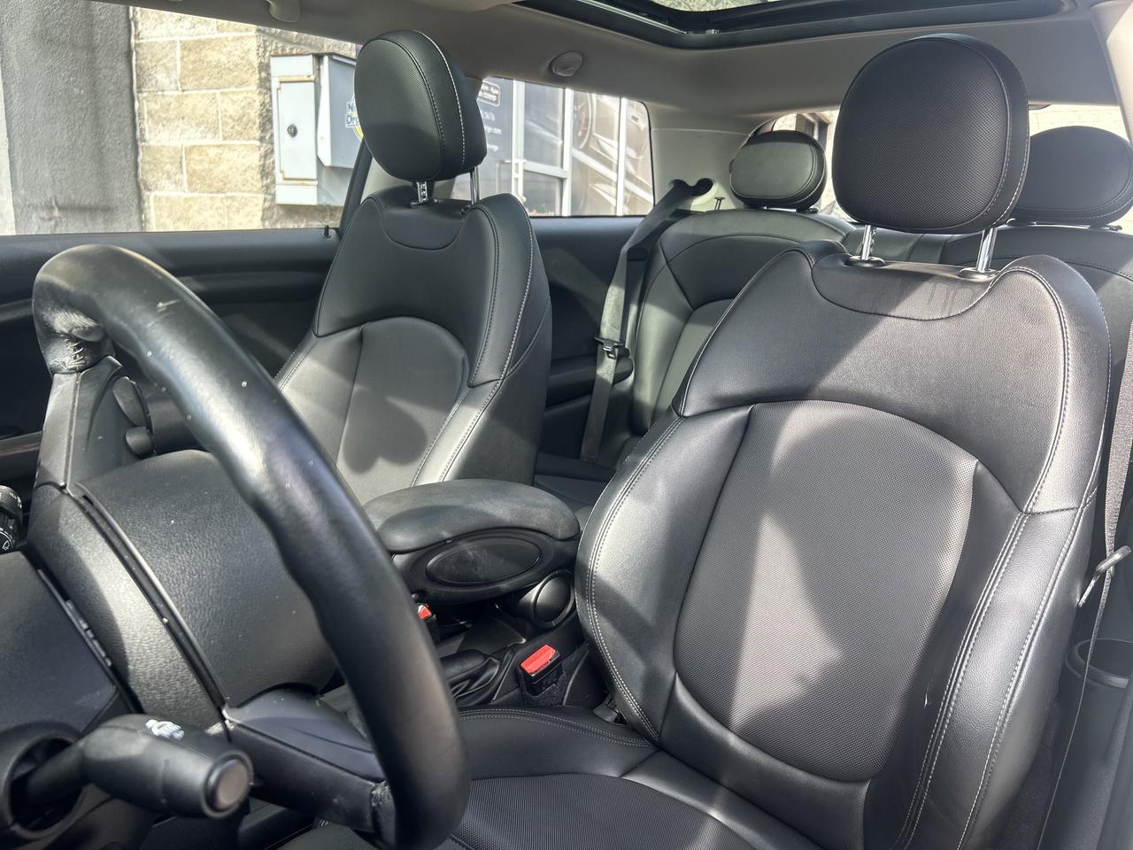 2016 MINI Cooper SUPER CLEAN!! 98K!! AUTO, LEATHER, SUNROOF!! - Photo #13