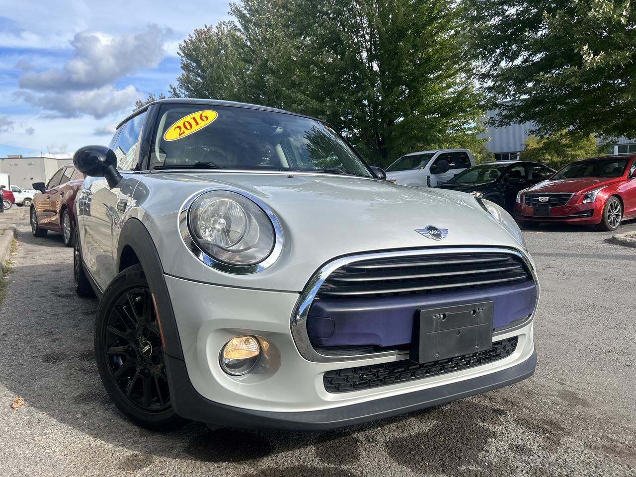 2016 MINI Cooper SUPER CLEAN!! 98K!! AUTO, LEATHER, SUNROOF!! - Photo #9