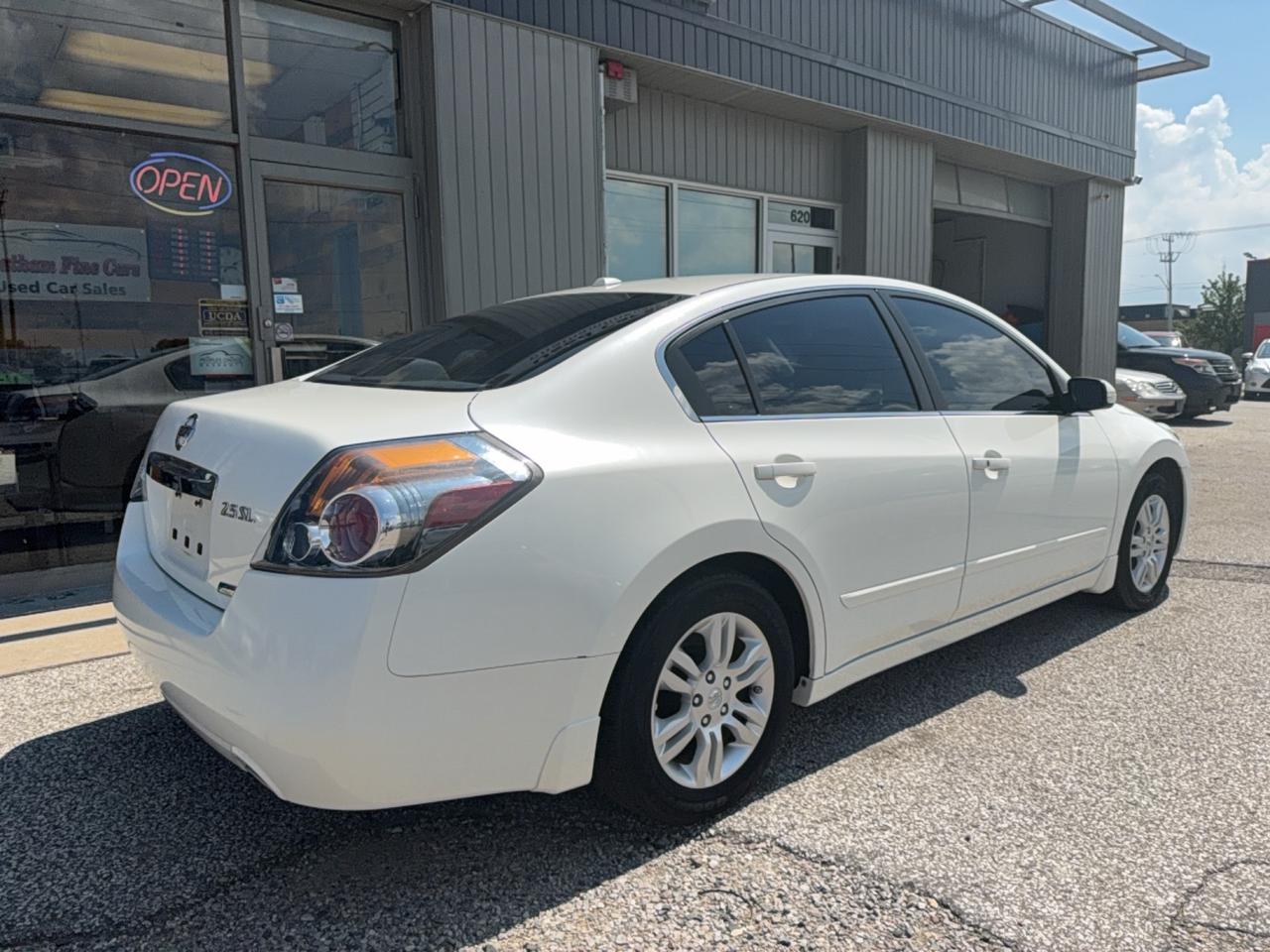 2011 Nissan Altima 2.5 - Photo #3