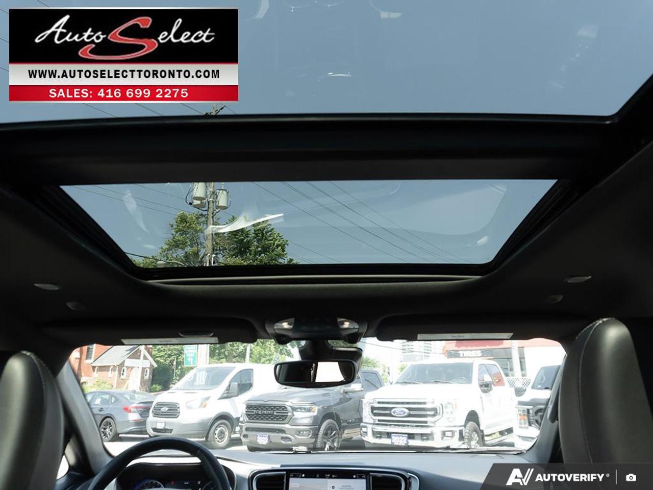 2025 Chrysler Pacifica Limited Sport "S" - Pano Sunroof - Carplay - Clean Carfax Photo