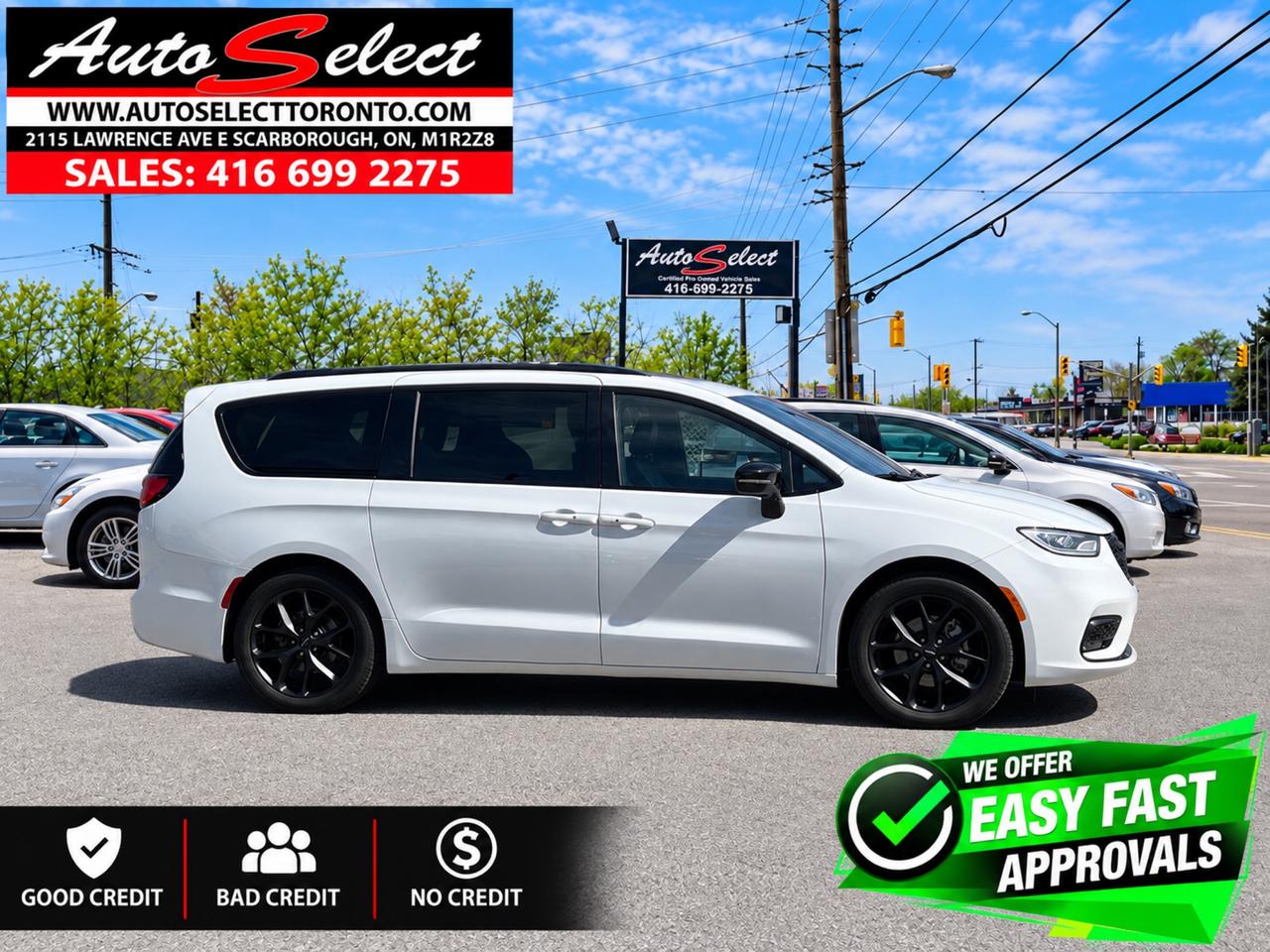 2025 Chrysler Pacifica Limited Sport "S" - Pano Sunroof - Clean Carfax Photo2