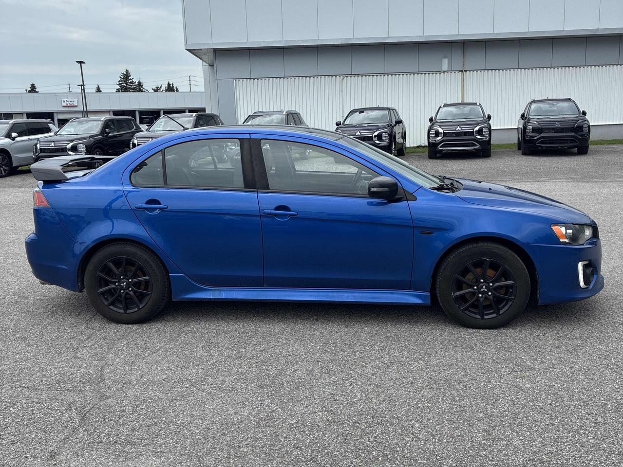 2017 Mitsubishi Lancer HEATED SEATS, 4WD, SUNROOF, BACK-UP CAM & MORE Photo7
