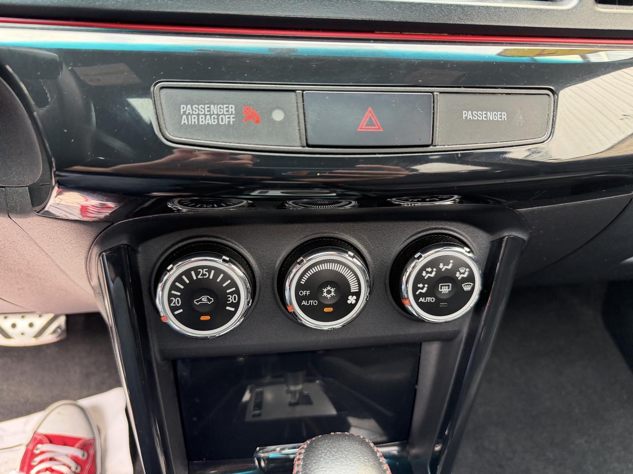 2017 Mitsubishi Lancer HEATED SEATS, 4WD, SUNROOF, BACK-UP CAM & MORE Photo