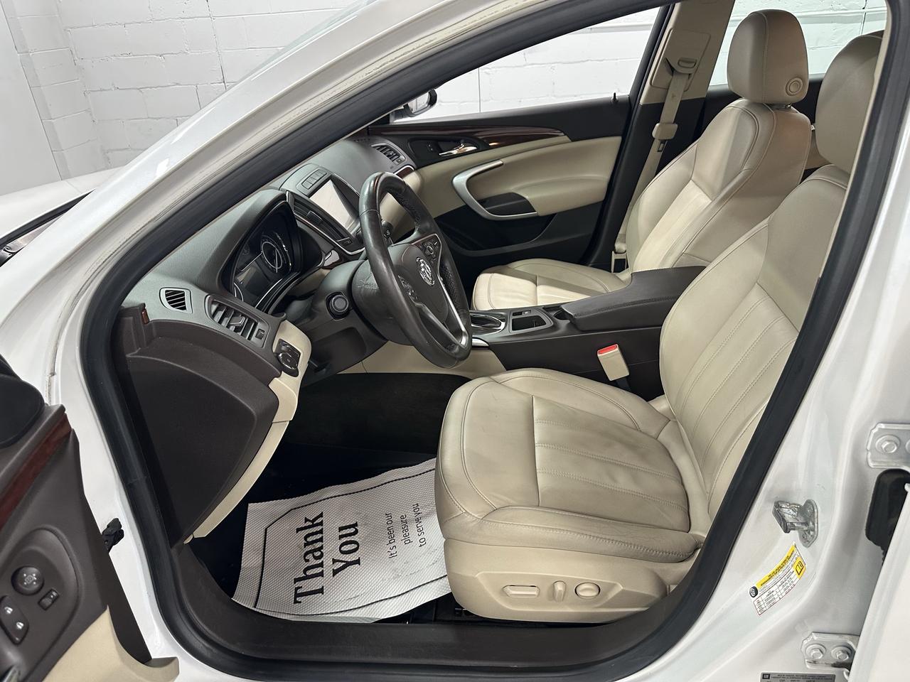 2016 Buick Regal Premium II Photo8