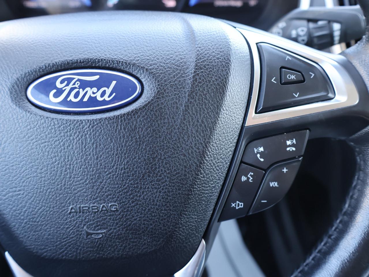 2021 Ford Edge SEL AWD CERTIFIED *FORD MAINTAIN* CAMERA NAV BLUETOOTH LEATHER HEATED SEATS PANO ROOF CRUISE ALLOYS Photo