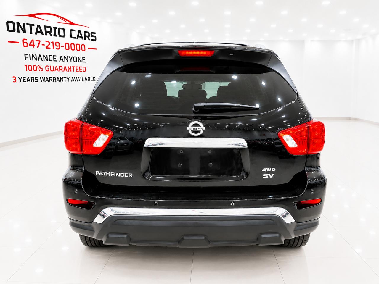 2018 Nissan Pathfinder SV Tech Photo