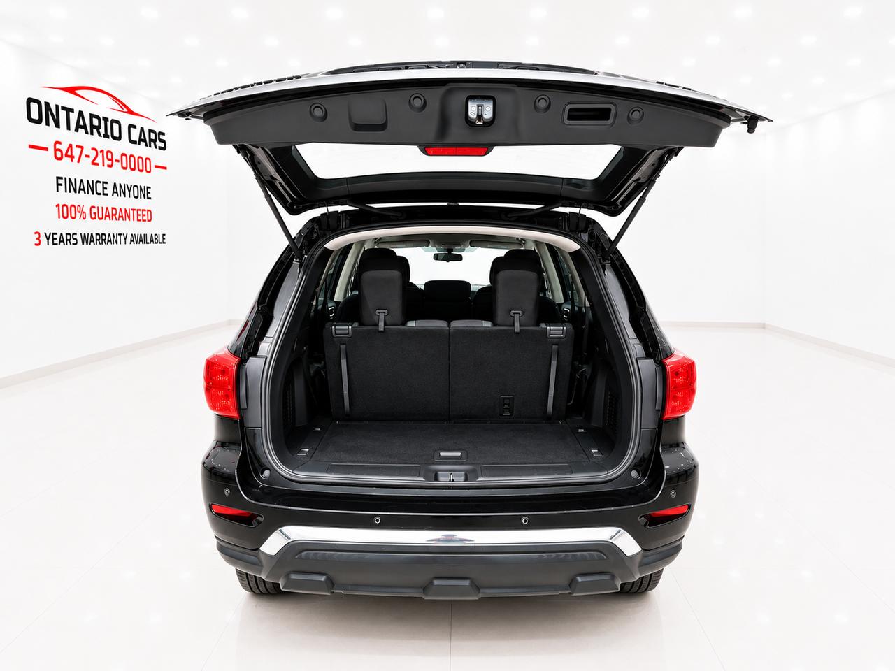 2018 Nissan Pathfinder SV Tech Photo