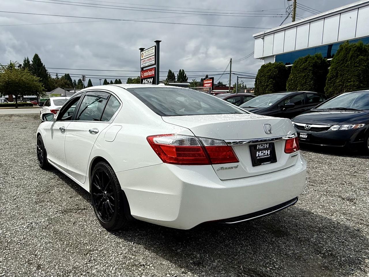 2014 Honda Accord FINANCING AVAILABLE Photo7