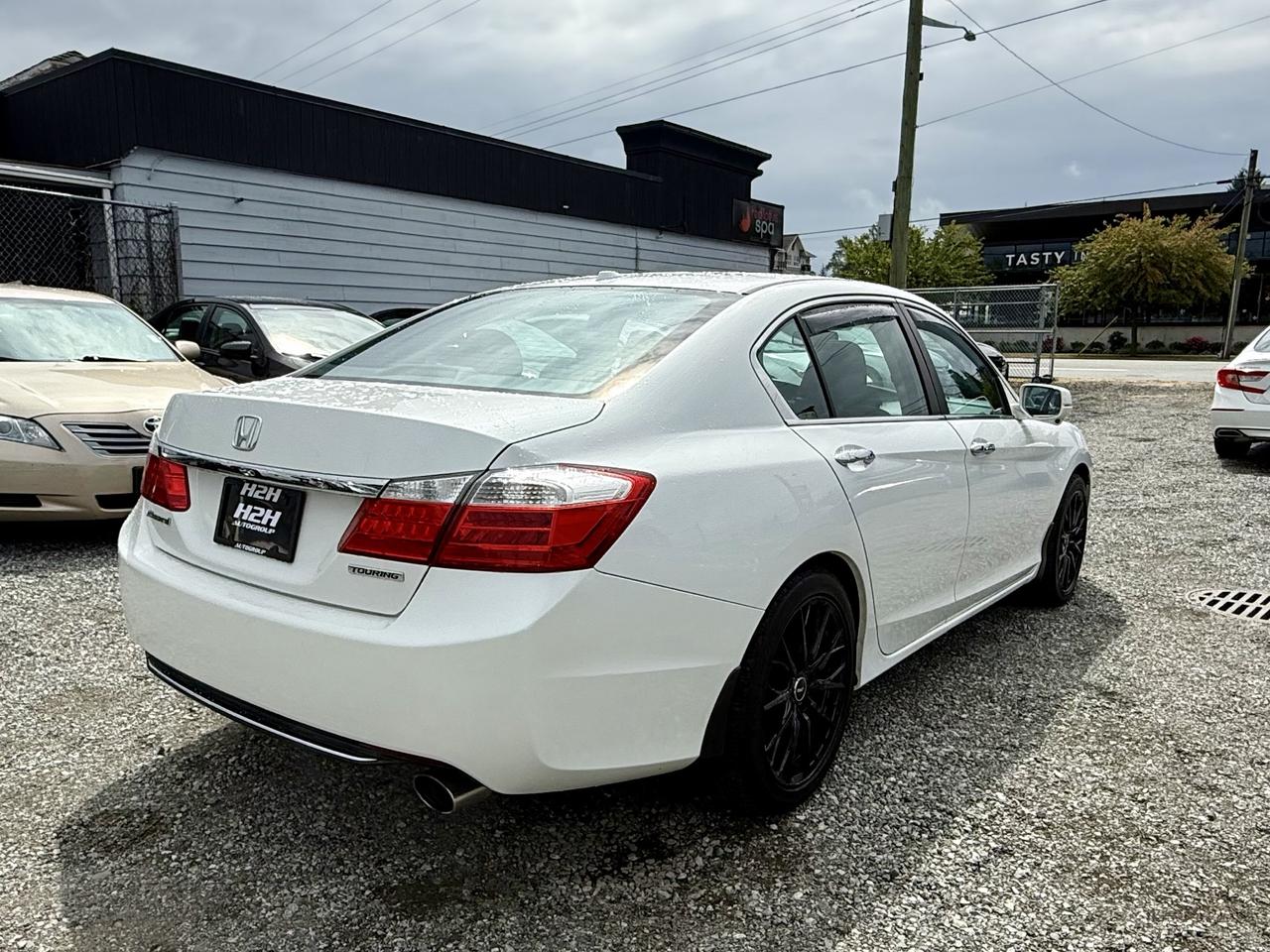 2014 Honda Accord FINANCING AVAILABLE Photo5