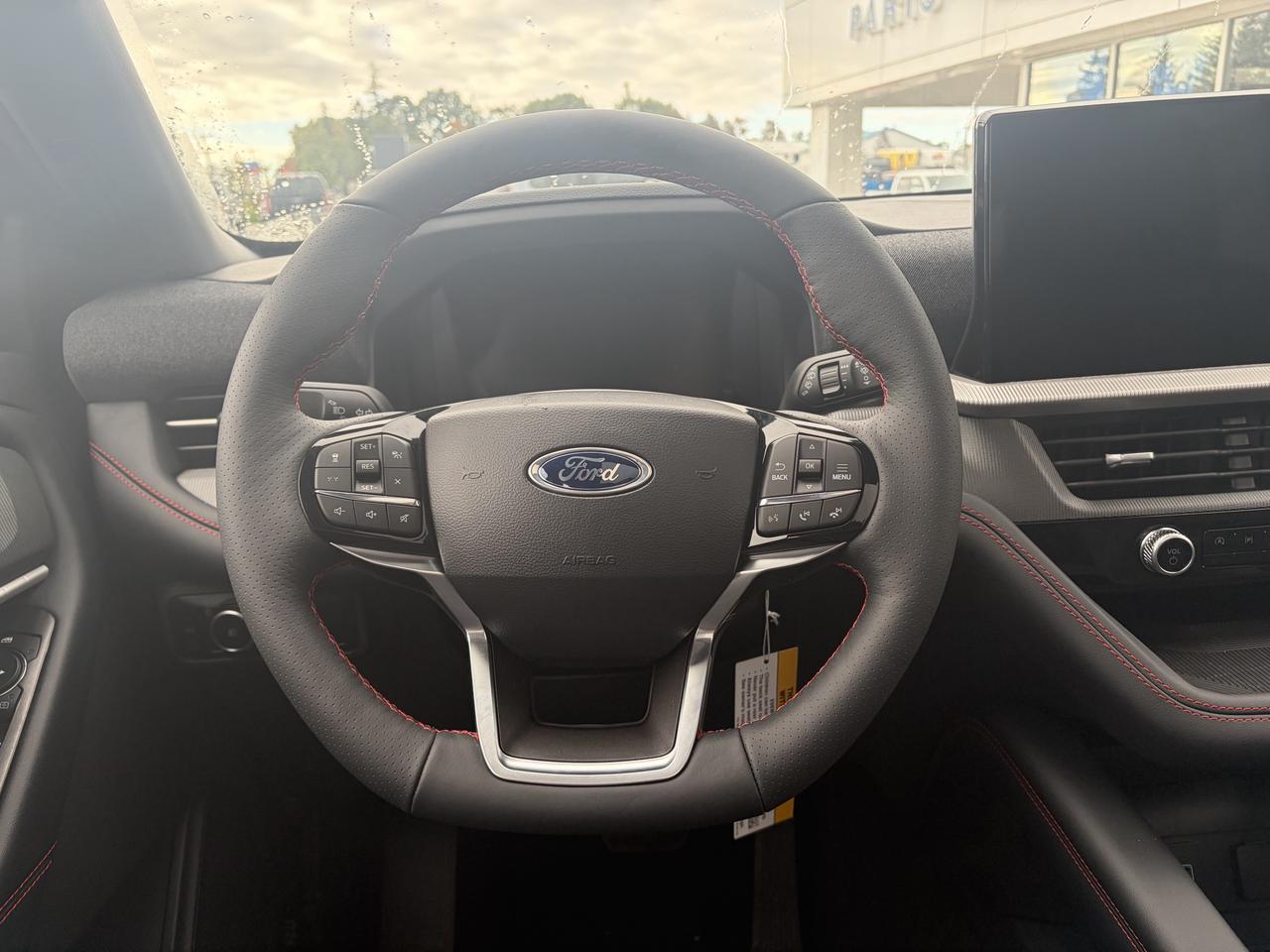 2026 Ford Explorer ST-Line 4WD Photo