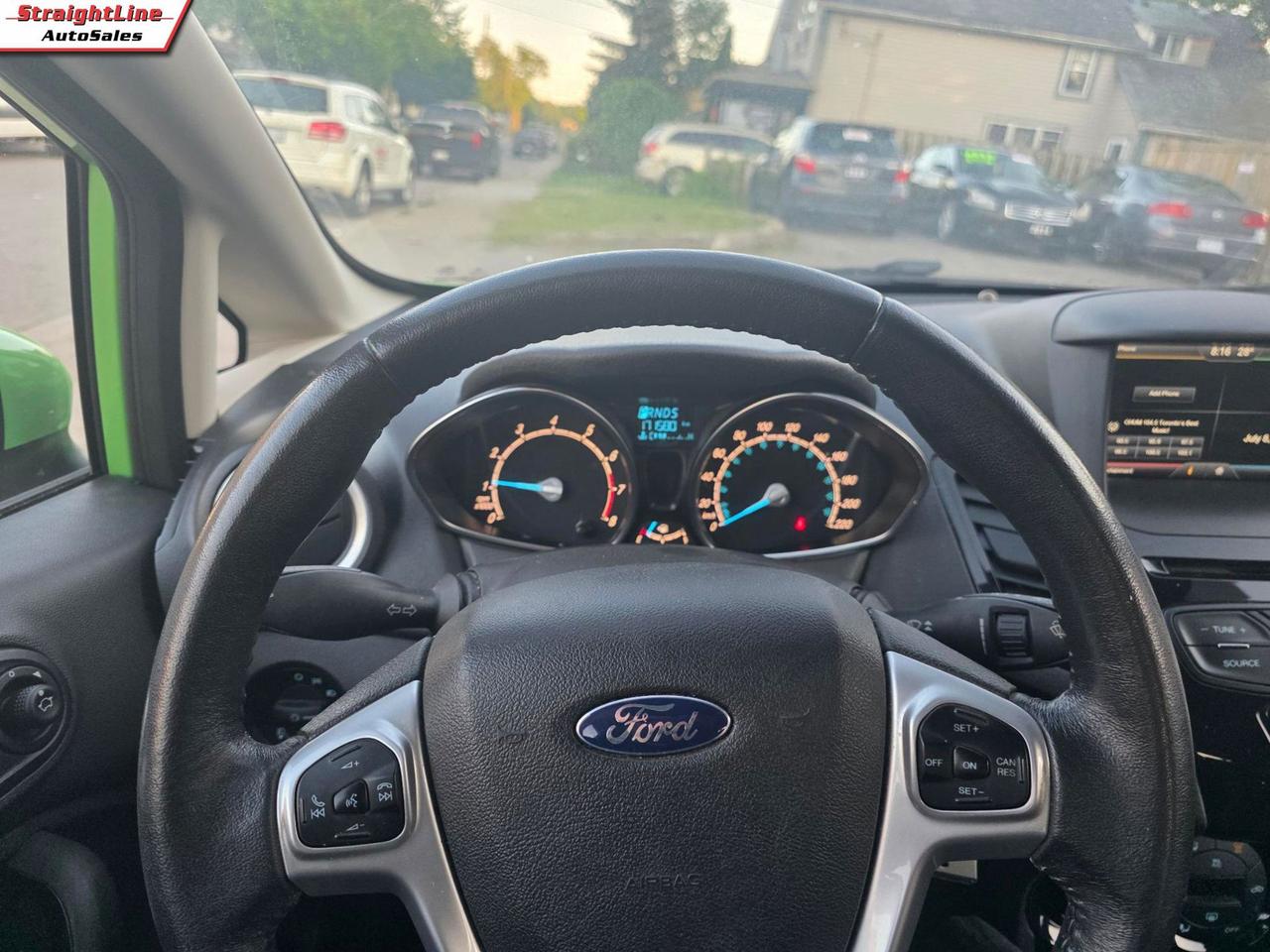 2015 Ford Fiesta SE Hatchback Photo