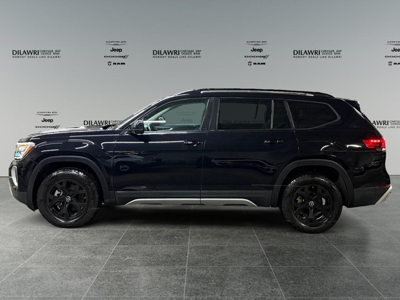 2024 Volkswagen Atlas Peak Edition 2.0 TSI 4MOTION Photo