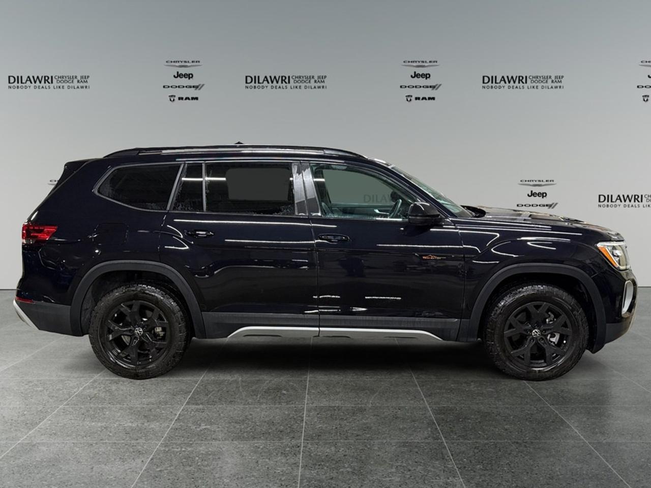 2024 Volkswagen Atlas Peak Edition 2.0 TSI 4MOTION Photo