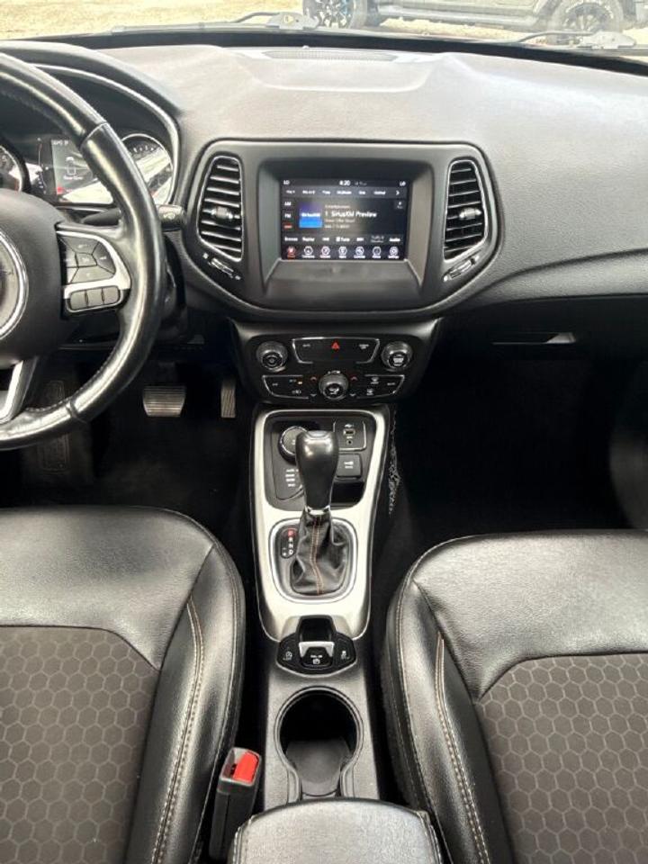 2021 Jeep Compass Latitude Photo