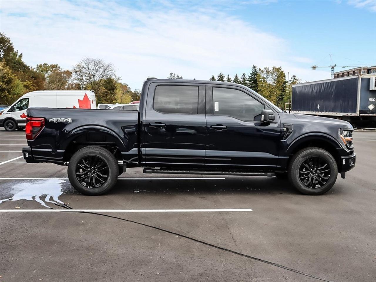 2025 Ford F-150 XLT 4WD SuperCrew 5.5' Box Photo3