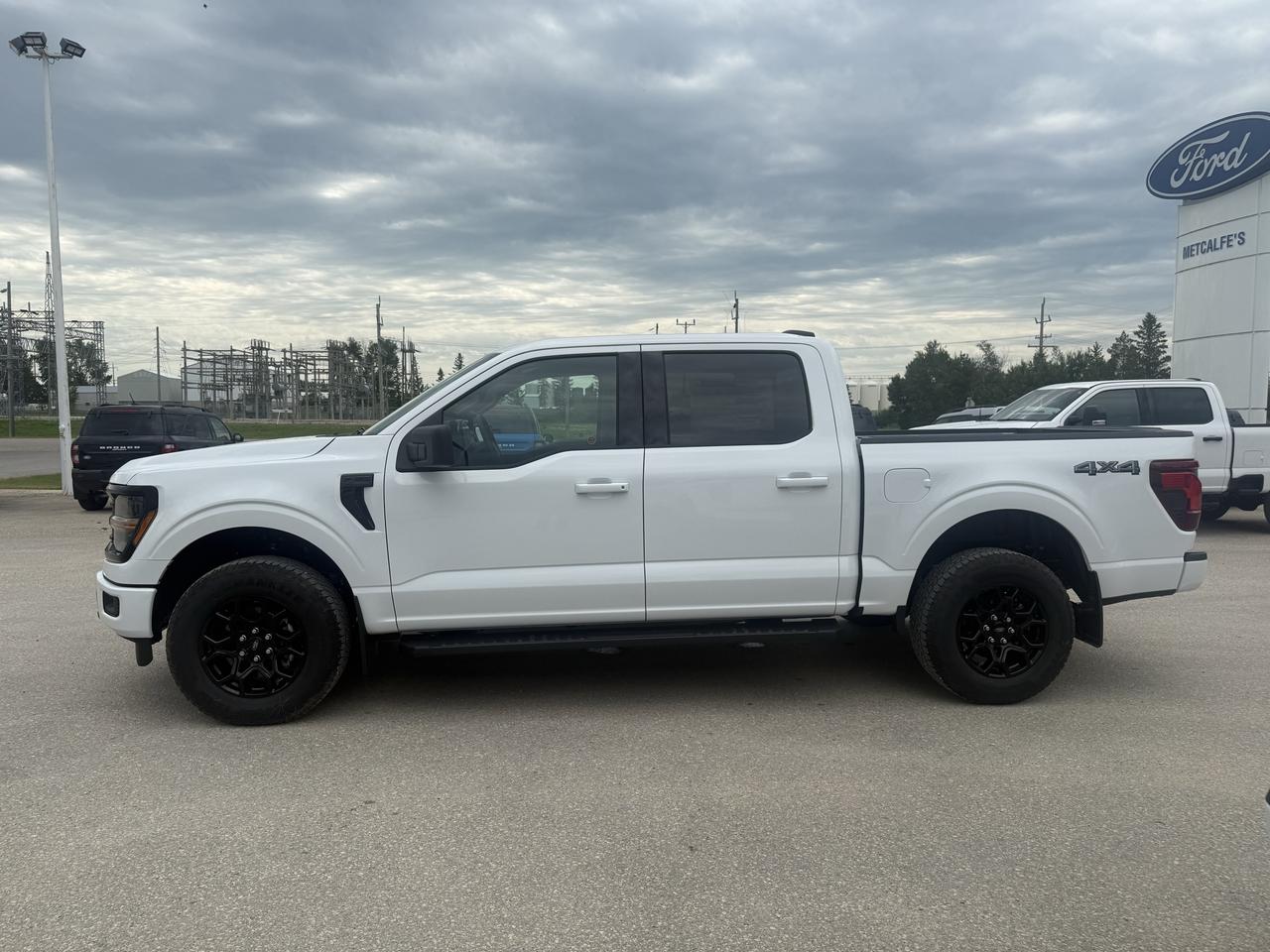 2026 Ford F-150 XLT 4WD SuperCrew 5.5' Box Photo4