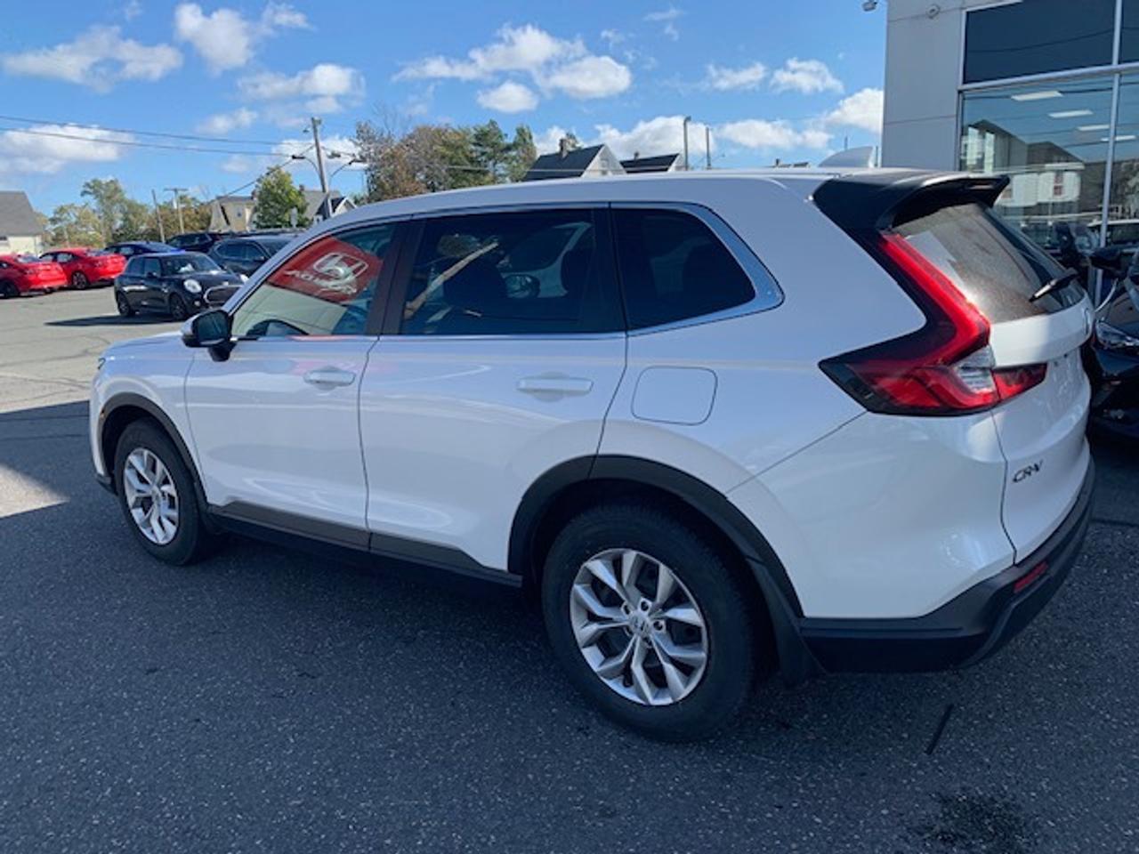 2024 Honda CR-V LX-B Photo