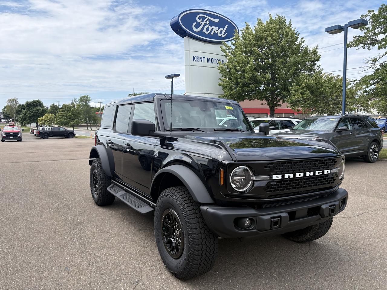 2026 Ford Bronco Big Bend Photo2