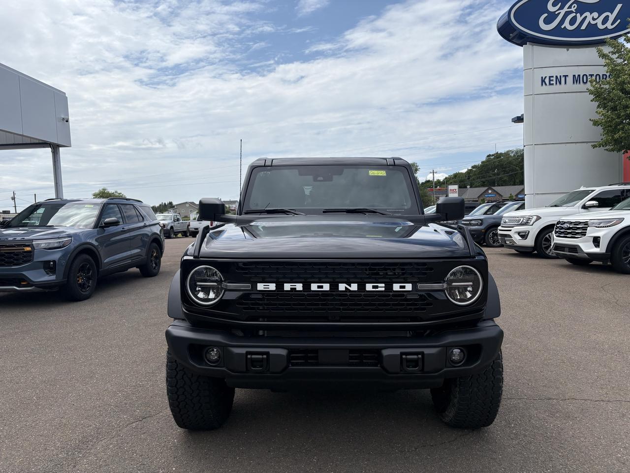 2026 Ford Bronco Big Bend Photo1