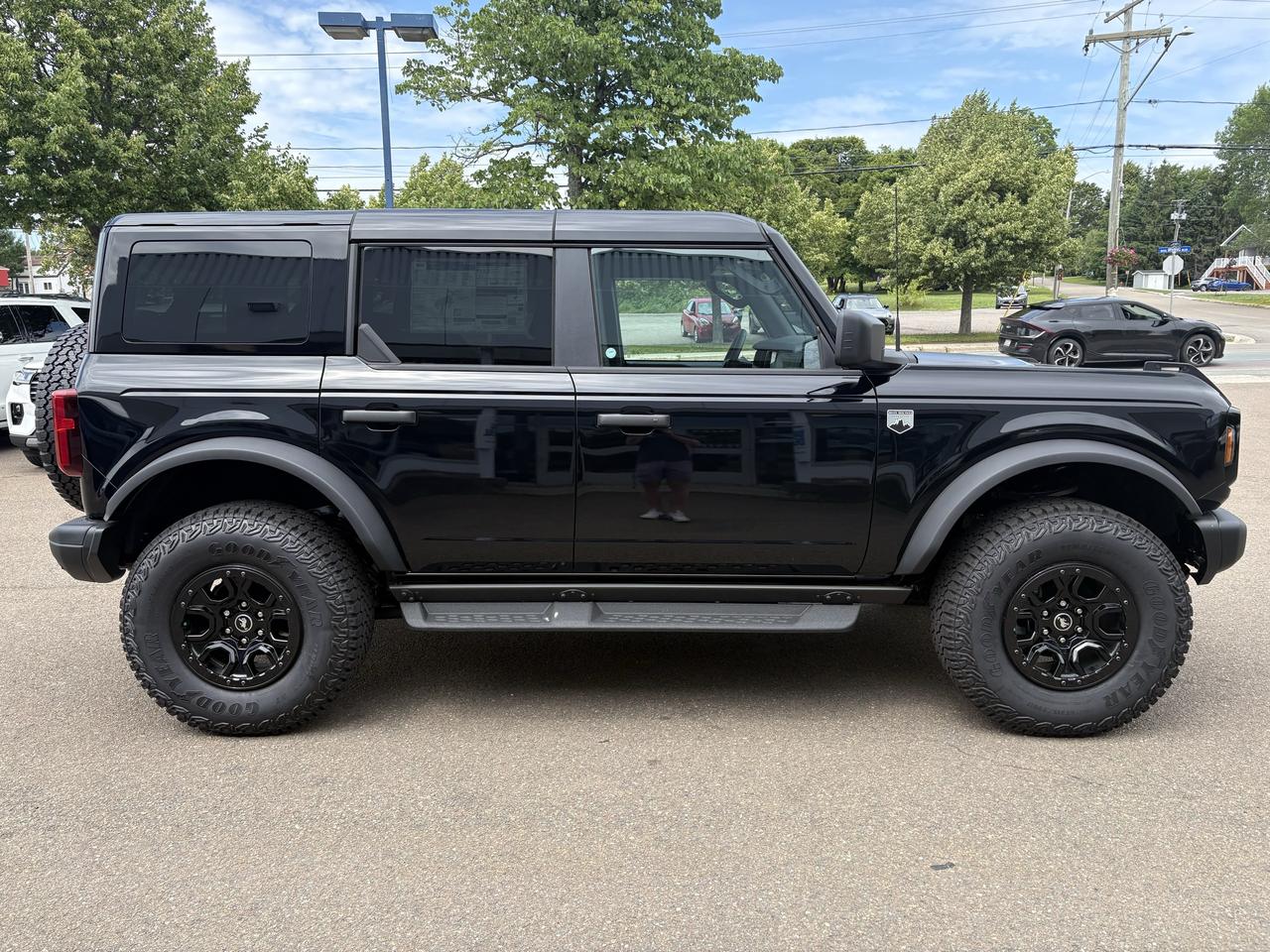 2026 Ford Bronco Big Bend Photo3